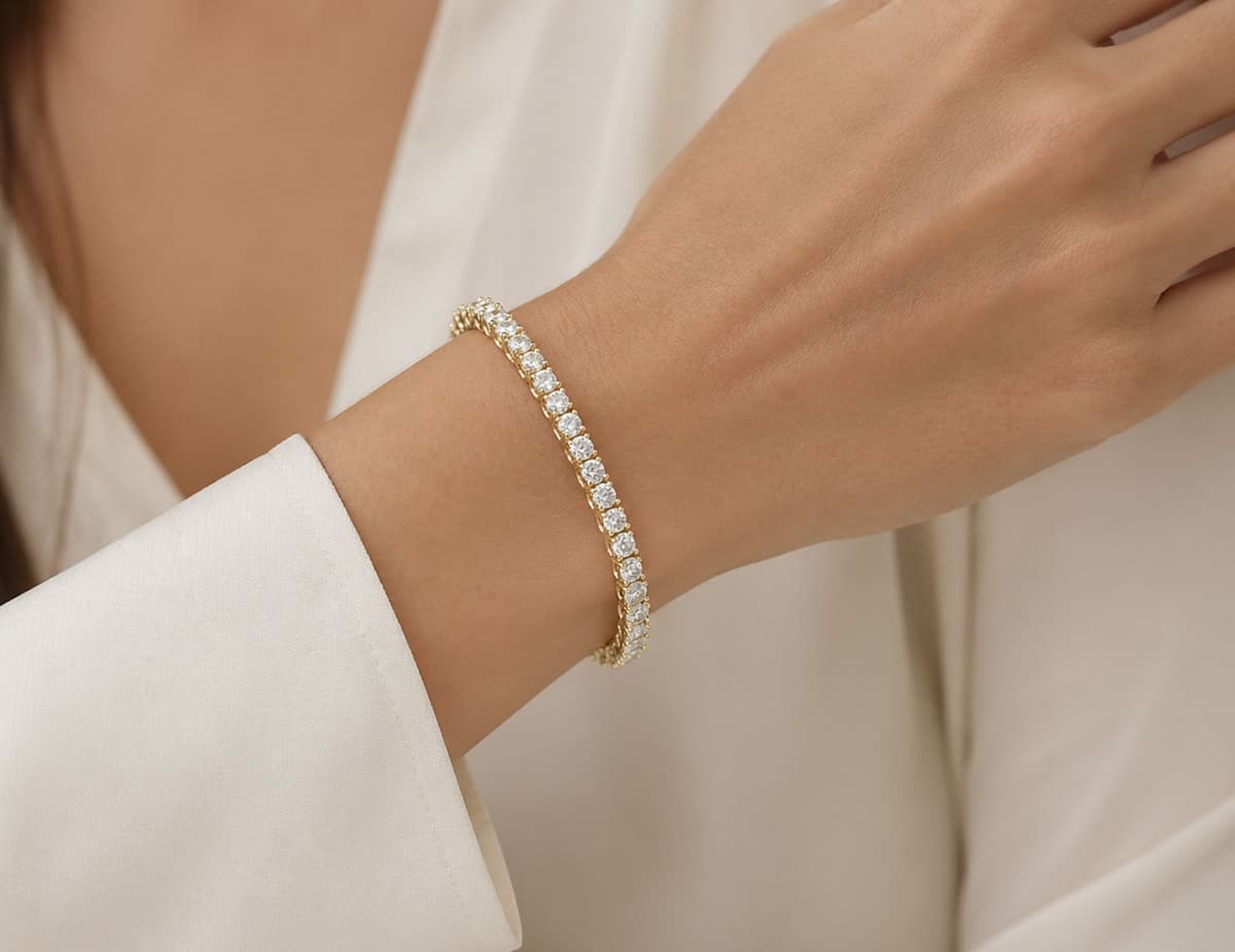 Gold diamond tennis bracelet handcrafted by OROSERGIO