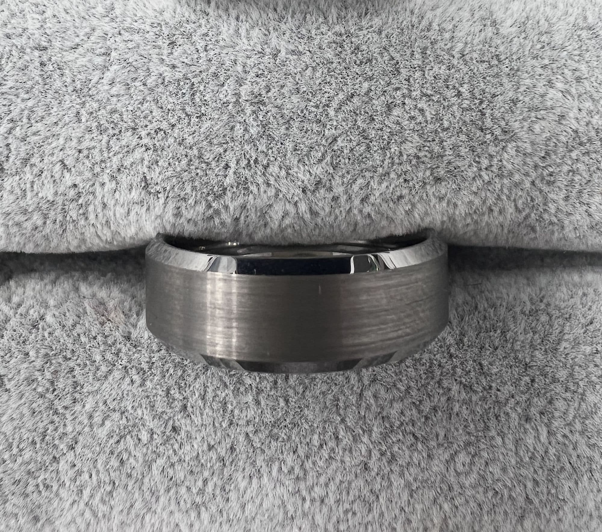 Beveled Wedding Band - custom fine jewellery by OROSERGIO Toronto